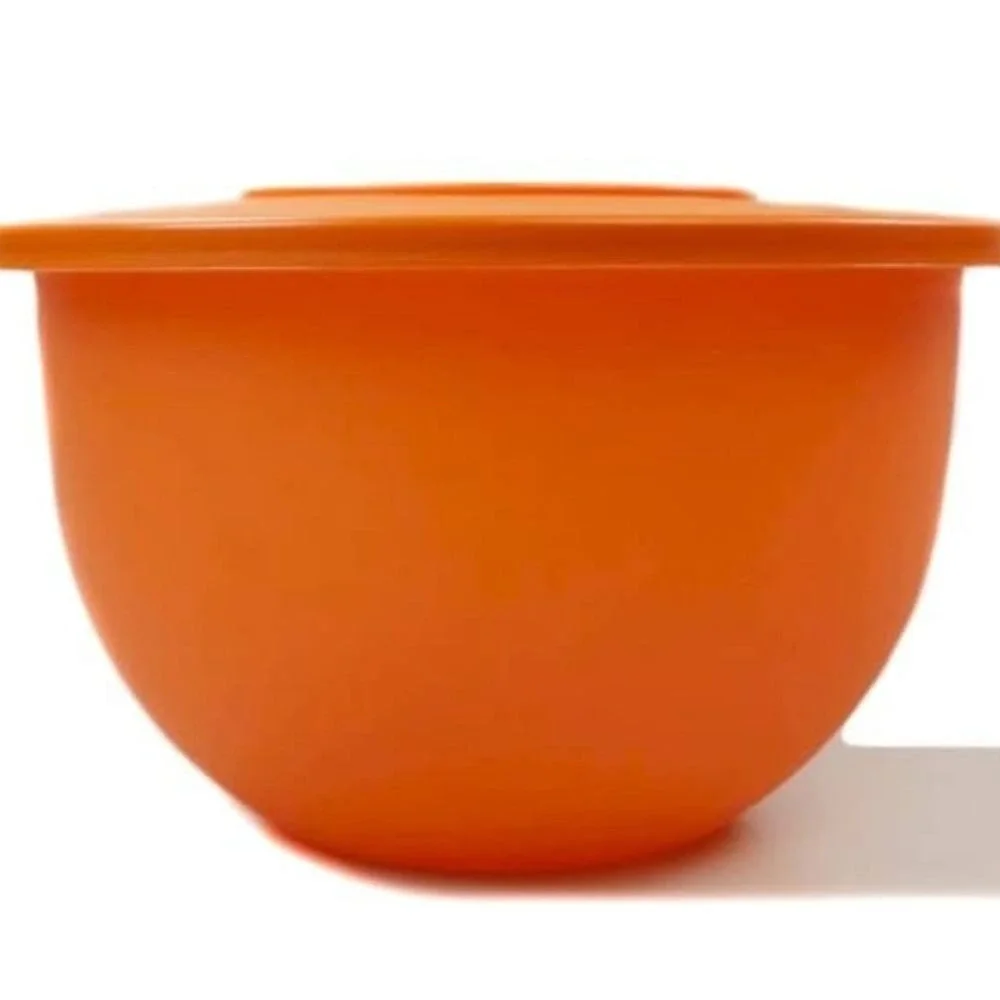Tupperware Impressions Classic Bowl- 18 Cups